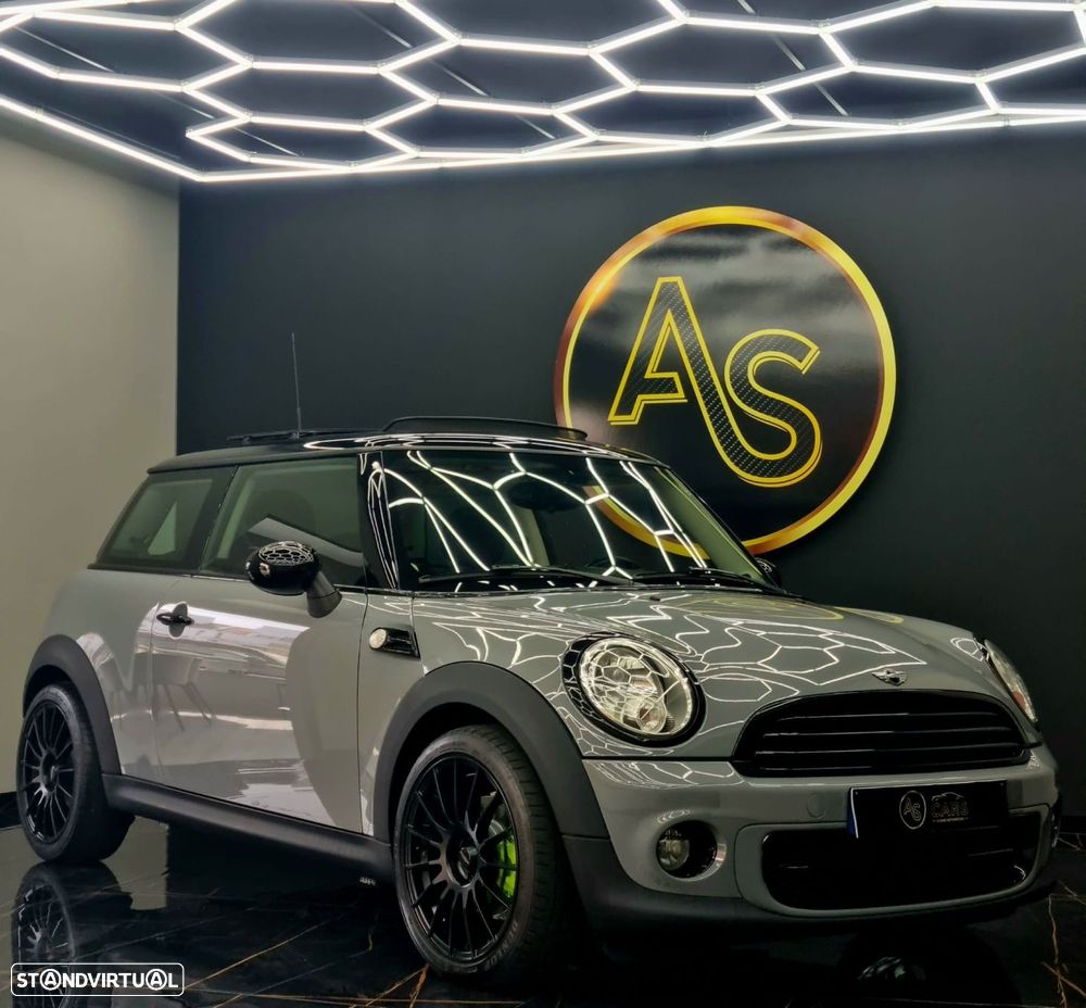 MINI 3 Portas One D - 3