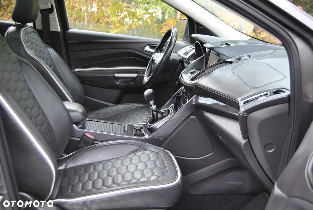Ford Kuga - 29
