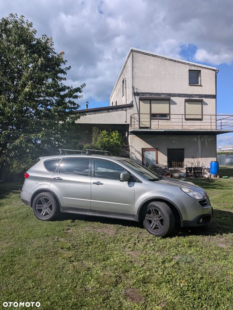 Subaru B9 Tribeca - 1