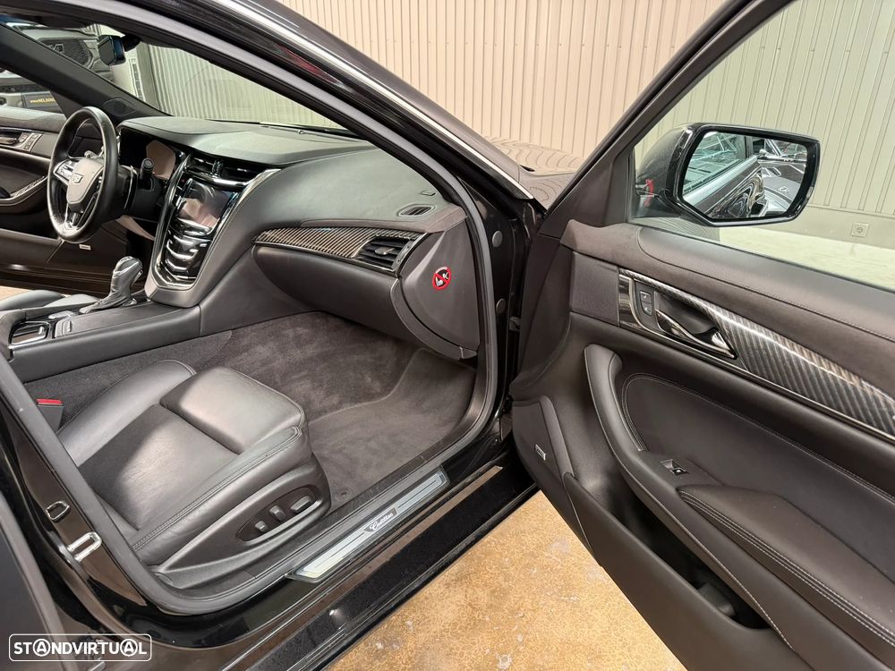 Cadillac CTS 2.0 Turbo AT Premium - 23