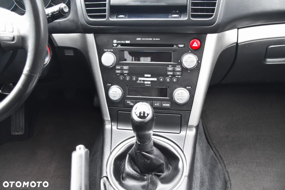 Subaru Legacy 2.0RC 000 - 16