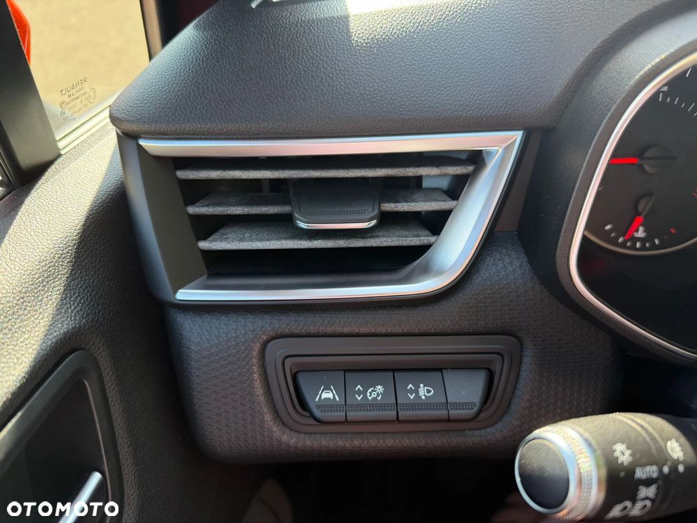 Renault Clio 1.0 TCe Intens - 8