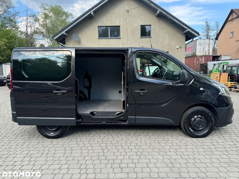 Renault Trafic - 10
