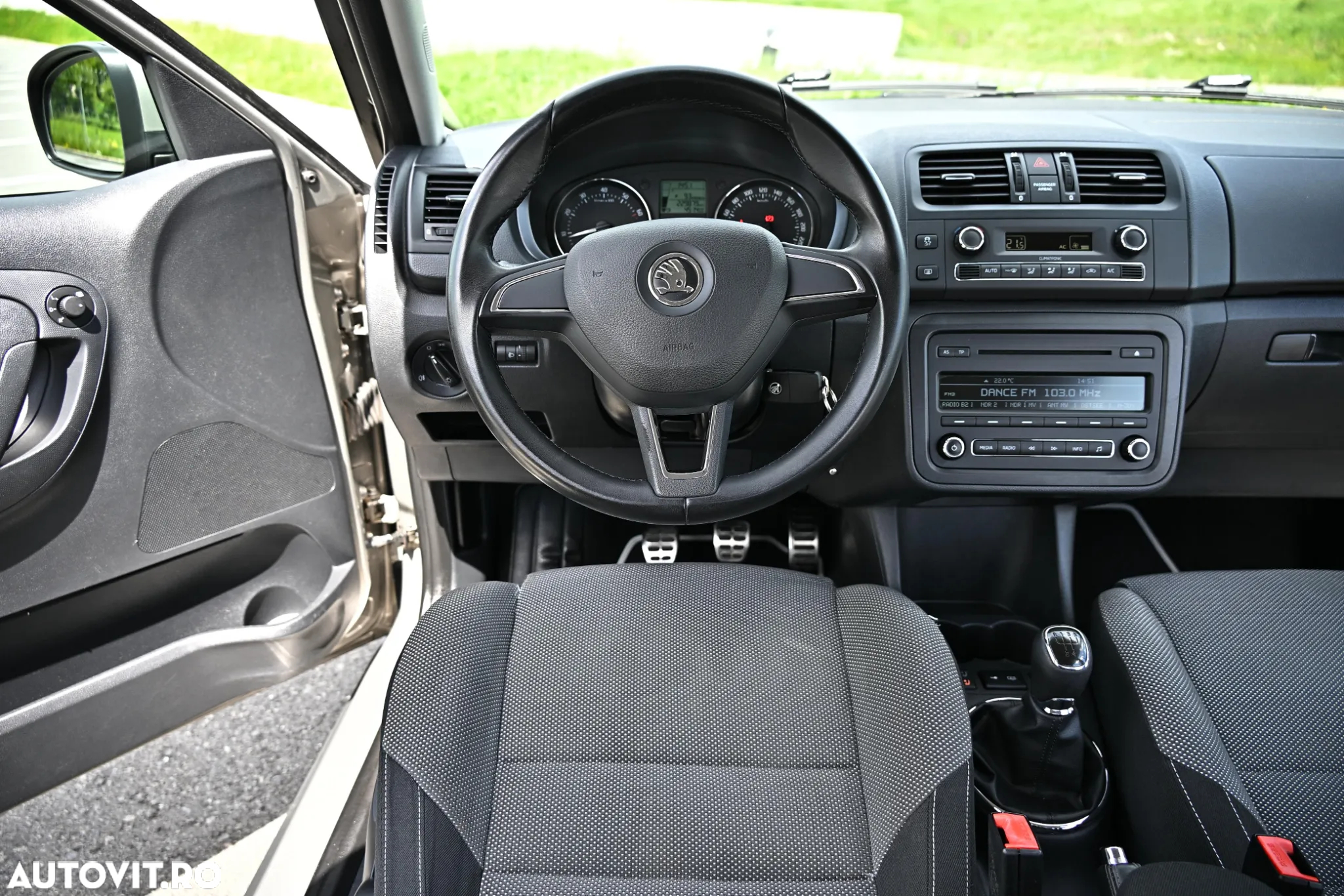 Skoda Fabia 1.2 TSI Scout - 25