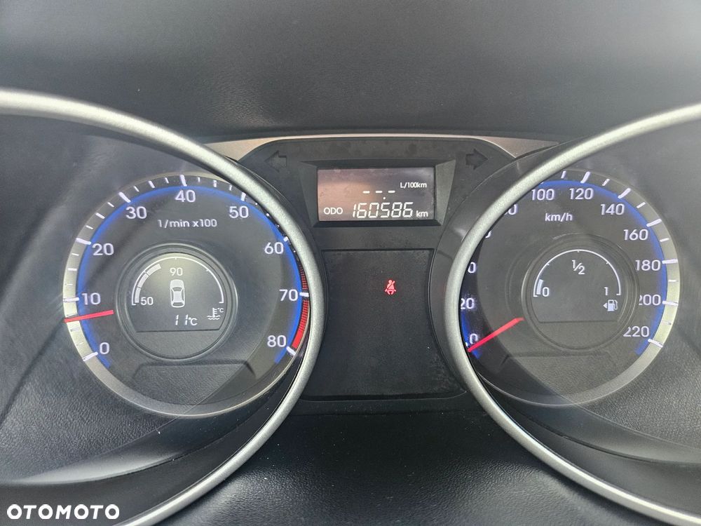 Hyundai ix35 blue 1.6 2WD Finale - 13