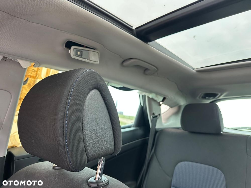 Hyundai Tucson 2.0 CRDi 4WD Automatik Style - 18