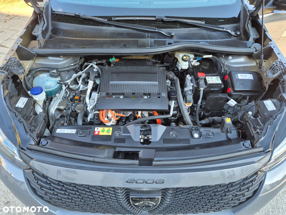 Peugeot 2008 e-2008 50kWh Allure - 6