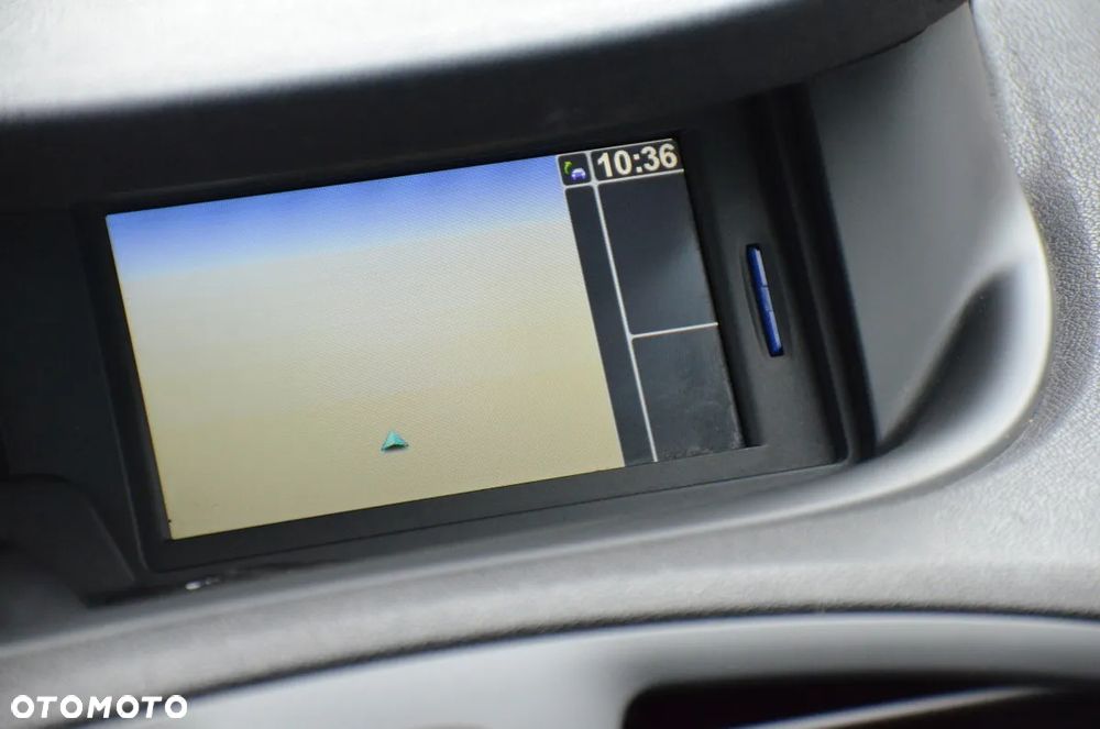 Renault Scenic 1.6 16V 110 LIMITED - 31