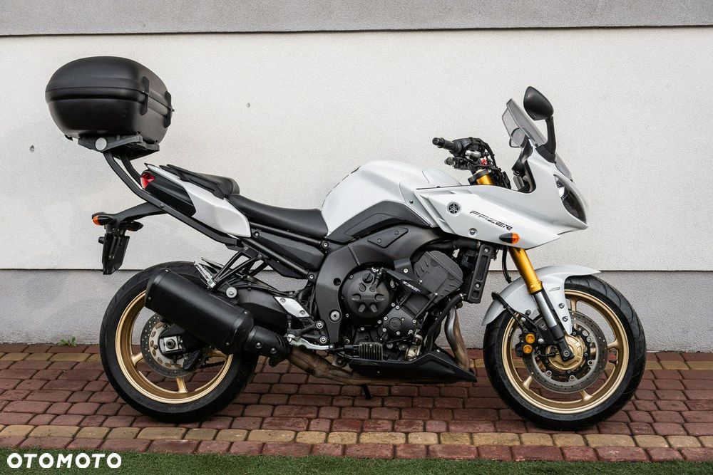 Yamaha FZ - 2