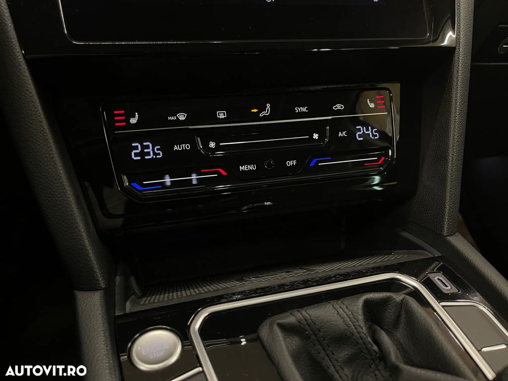 Volkswagen Passat - 25