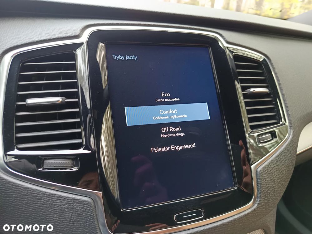 Volvo XC 90 D5 AWD Inscription 7os - 17