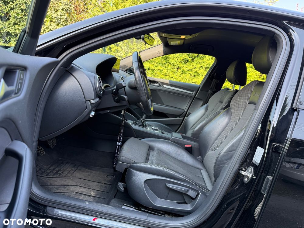 Audi A3 Sportback 1.4 TFSI S line Sportpaket - 24