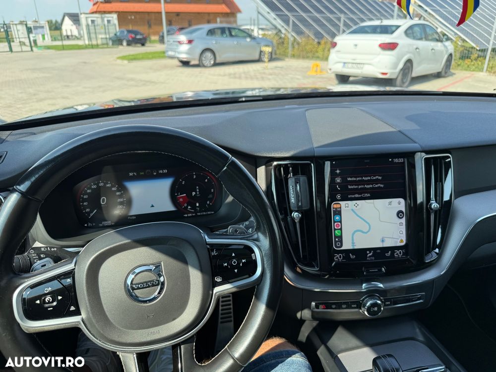 Volvo XC 60 B4 D AWD Geartronic RDesign - 14