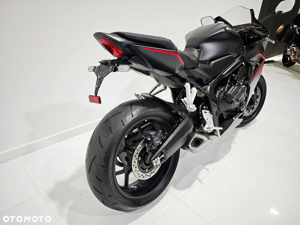 Honda CBR - 10
