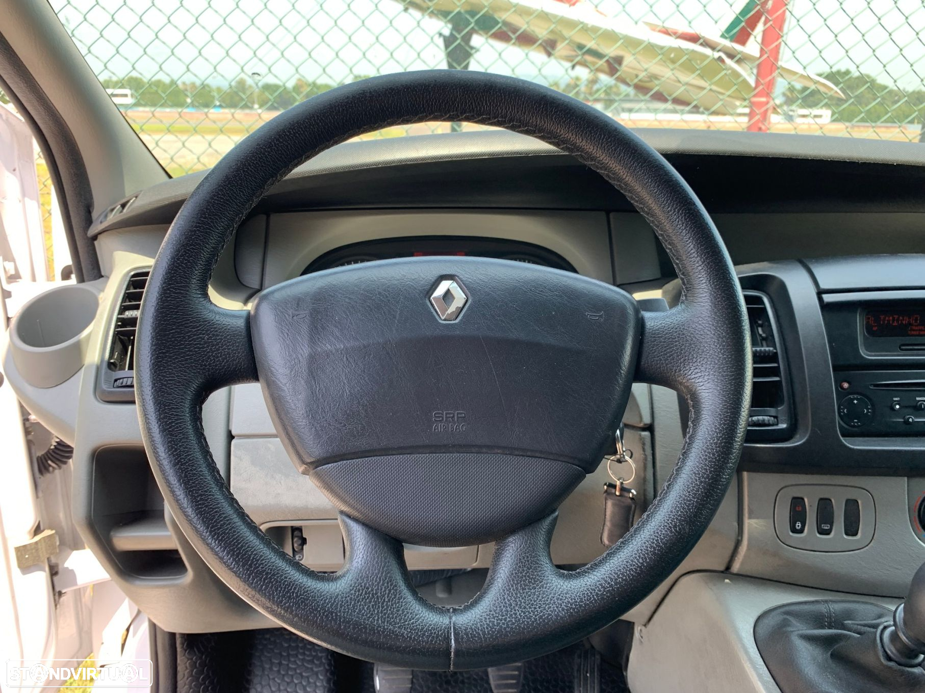 Renault Trafic 1.9 dCi L1H1 1T 100 9L - 34