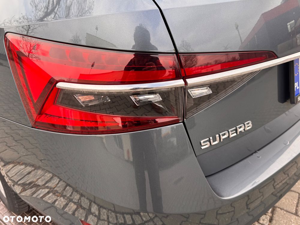 Skoda Superb 2.0 TDI SCR 4x4 Style DSG - 32
