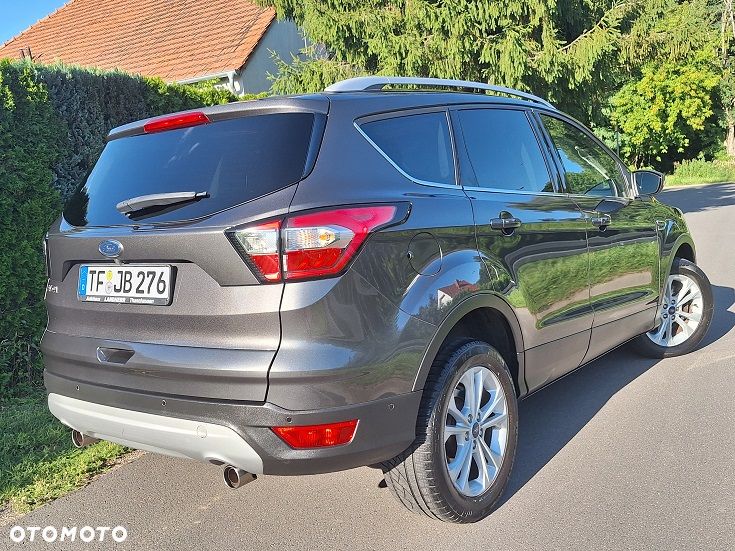 Ford Kuga 2.0 TDCi 4x2 Titanium - 5