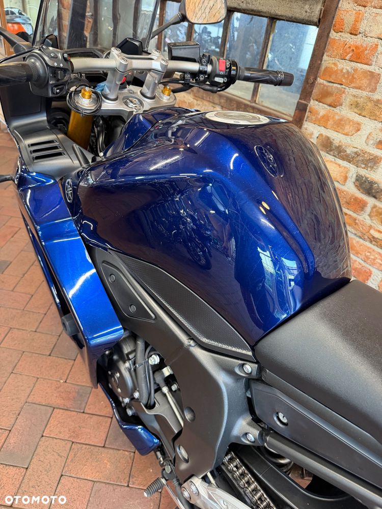 Yamaha FZ - 10
