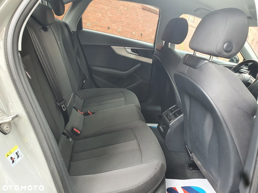 Audi A4 Limousine 30 TDI S tronic advanced - 13