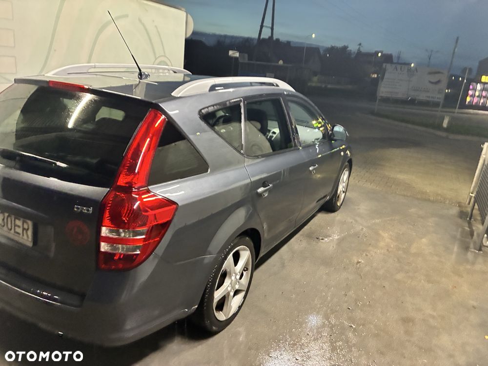 Kia Ceed - 2