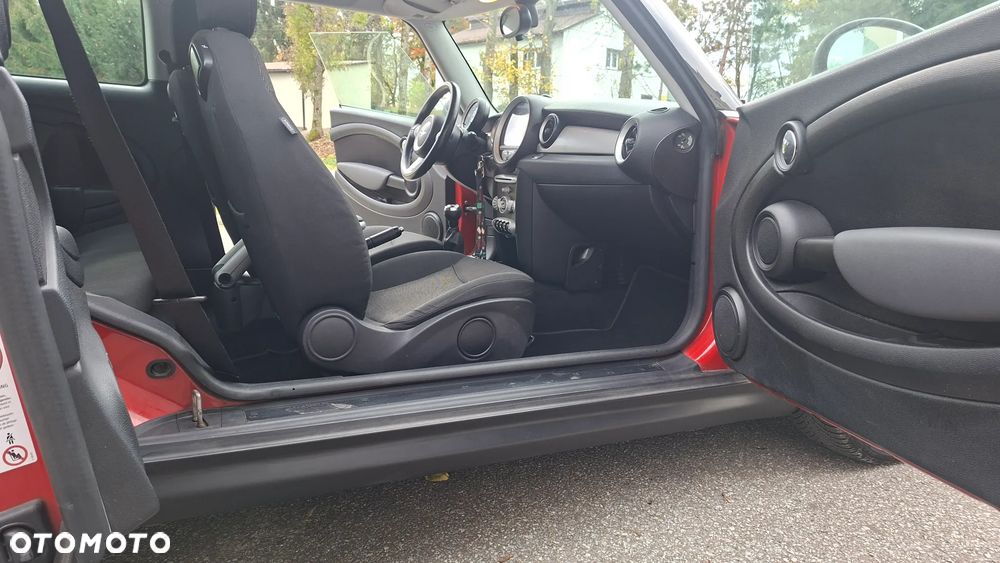 MINI Clubman Cooper D - 26
