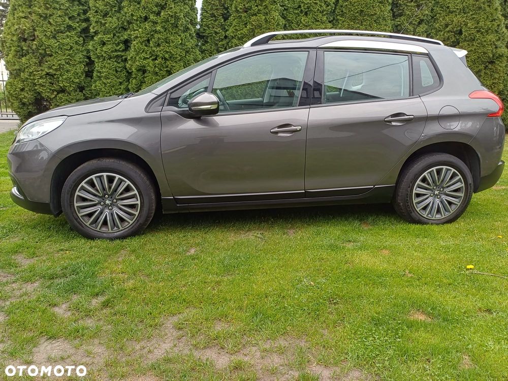 Peugeot 2008 PureTech 110 Style - 8