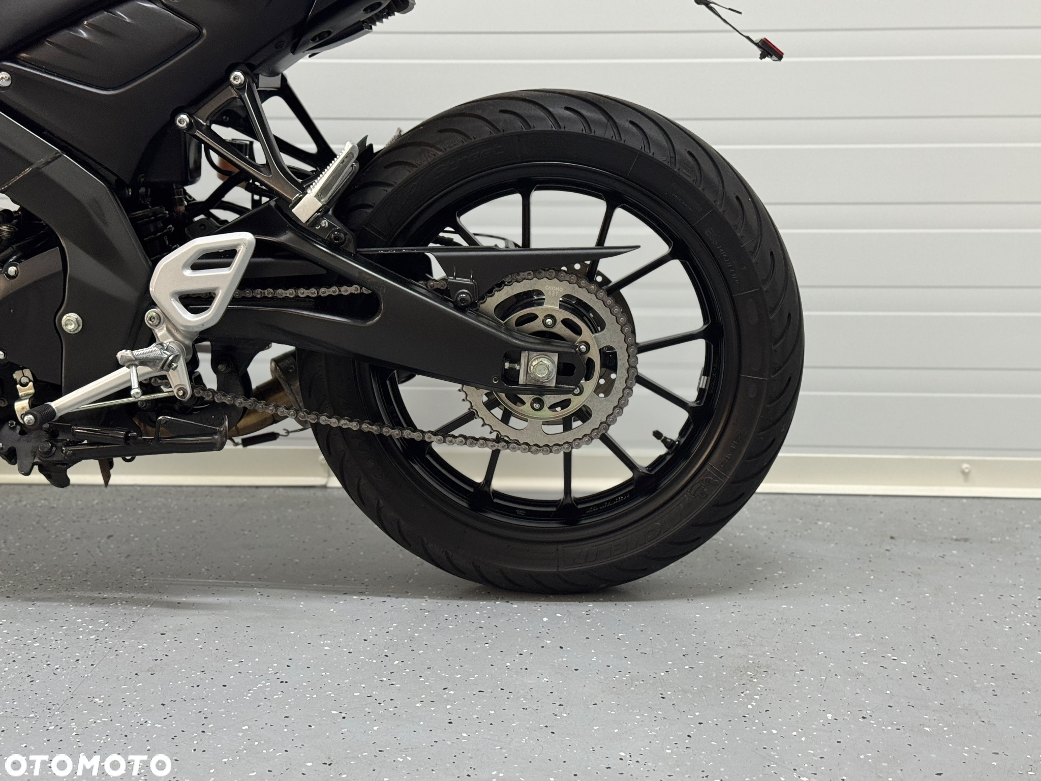 Yamaha MT - 12