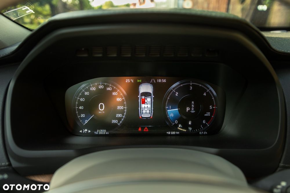 Volvo XC 90 B5 D AWD Inscription 7os - 26