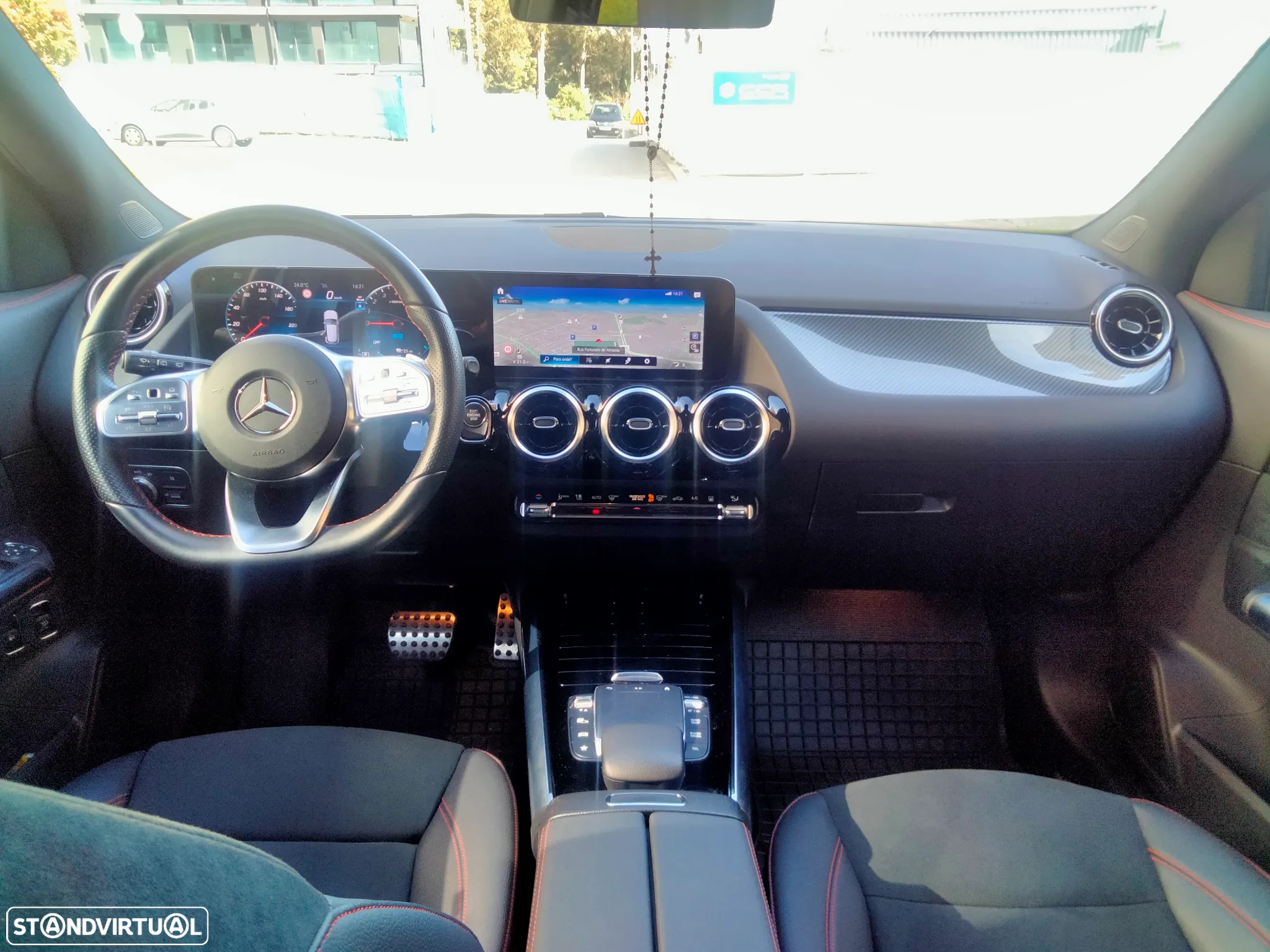Mercedes-Benz GLA 250 e AMG Line - 9