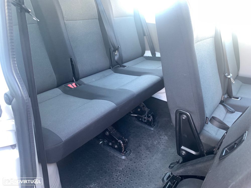 VW Transporter 2.0 TDI BM Extra AC - 9