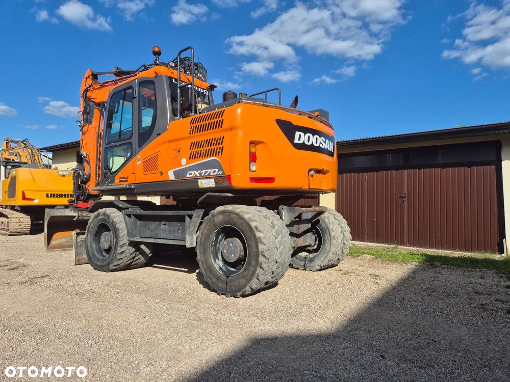 Doosan DX 170 W - 5