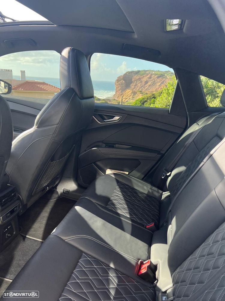 Audi Q4 Sportback e-tron 40 - 12