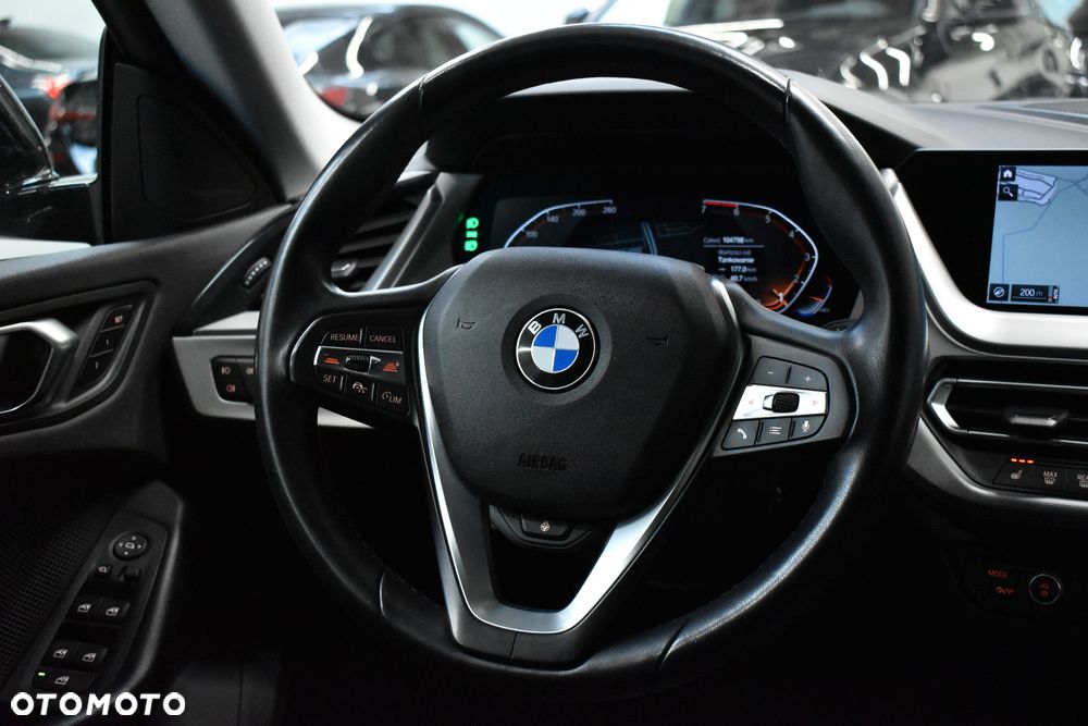 BMW Seria 2 218i Advantage - 16