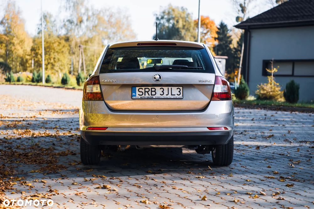 Skoda RAPID 1.0 TSI Ambition - 14