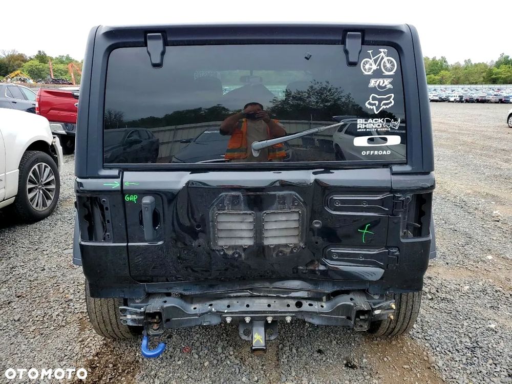 Jeep Wrangler - 7