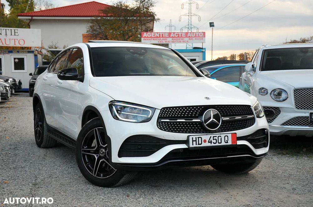 Mercedes-Benz GLC Coupe 300 d 4Matic 9G-TRONIC AMG Line - 1