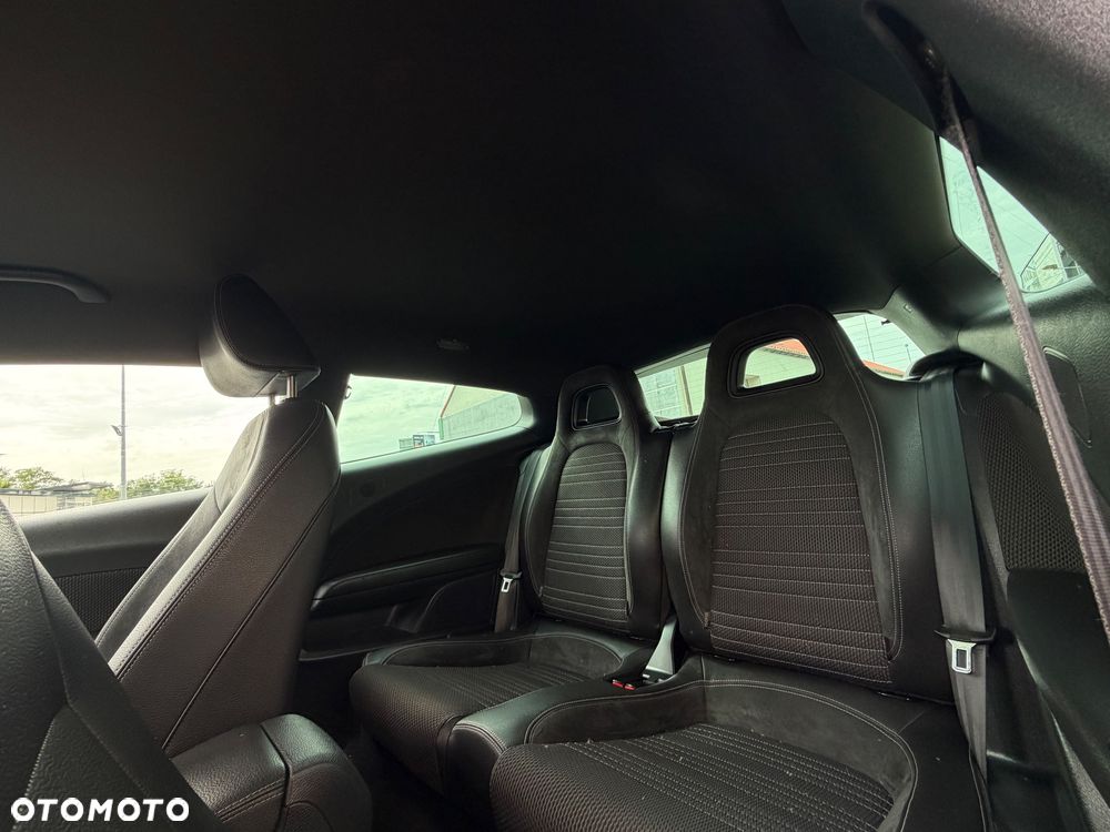 Volkswagen Scirocco 2.0 TDI DSG - 22