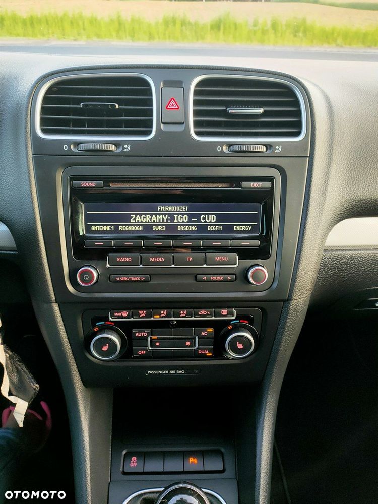 Volkswagen Golf - 27