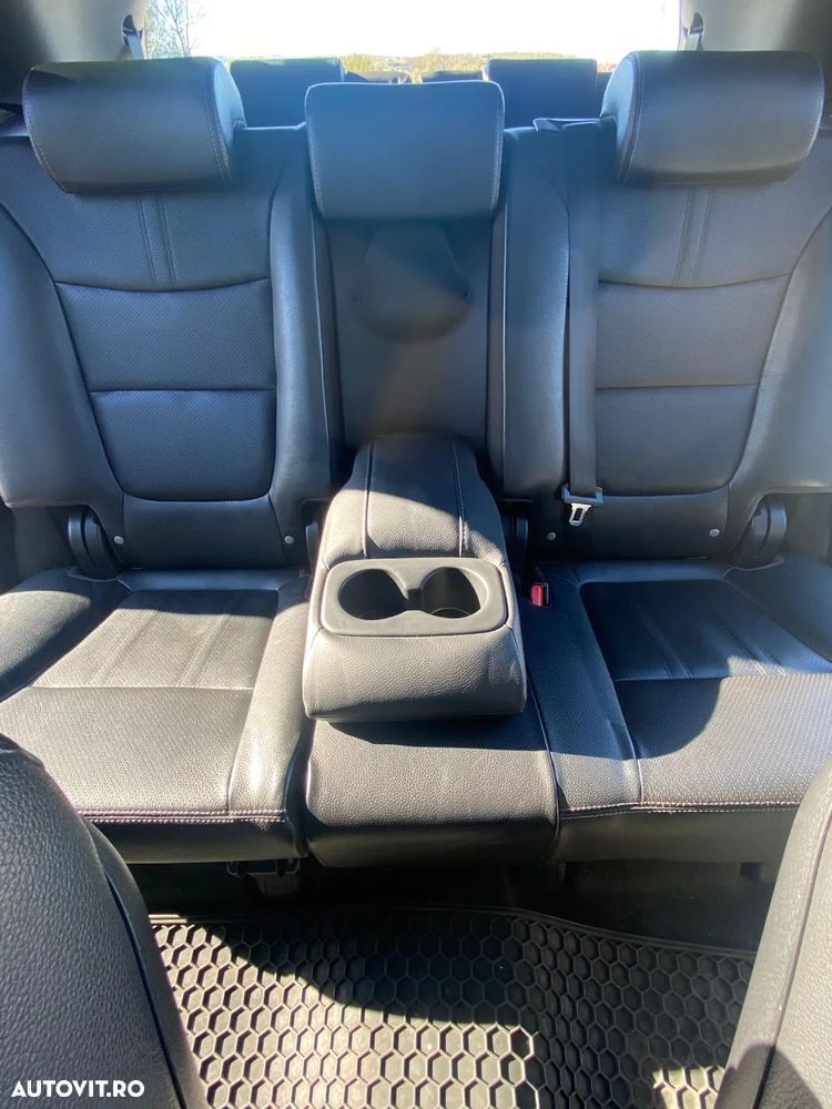 Kia Sorento 2.2 DSL 4x4 Aut. Executive - 37