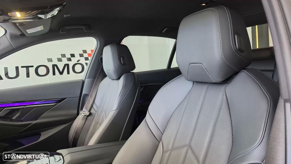 BMW i5 eDrive40 Pack Desportivo M Pro - 44