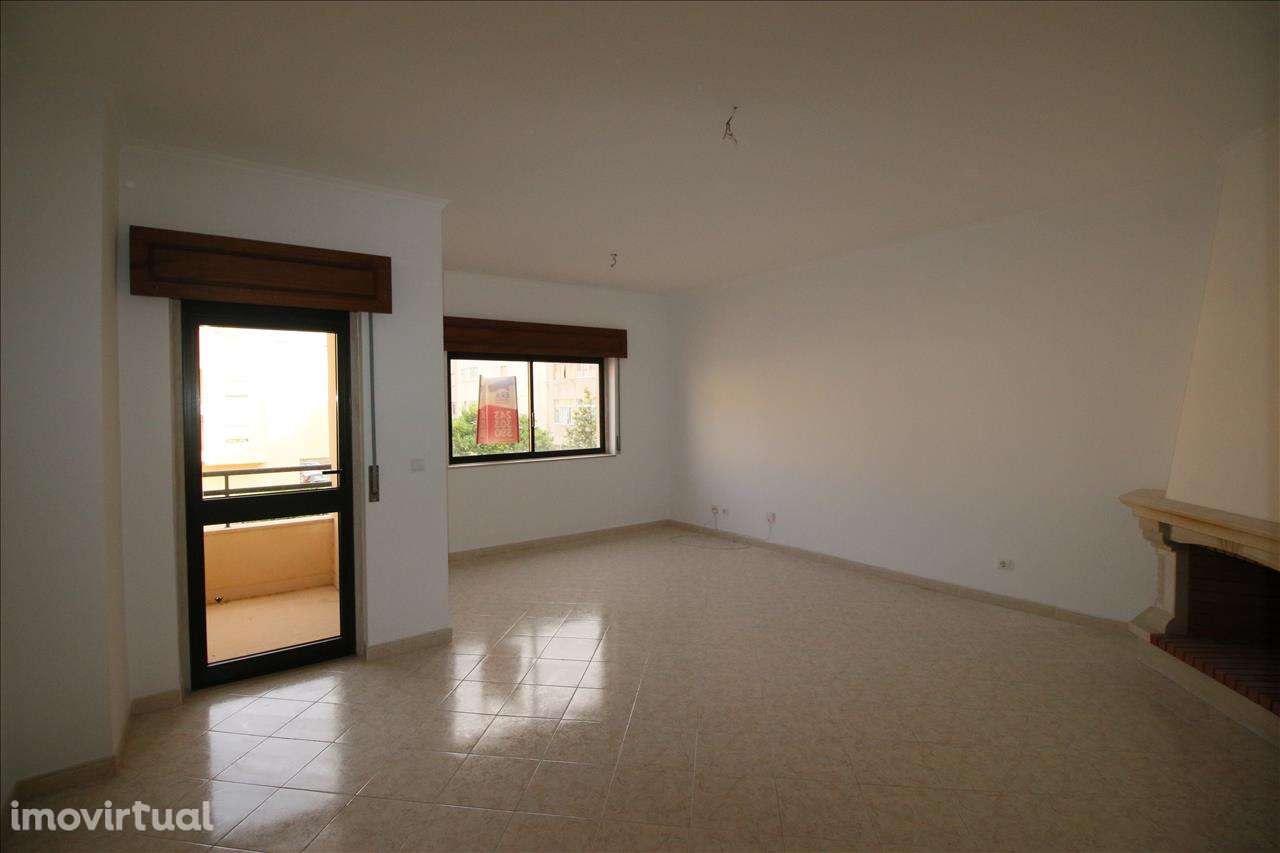 Apartamento T4 Santarém - Grande imagem: 2/10