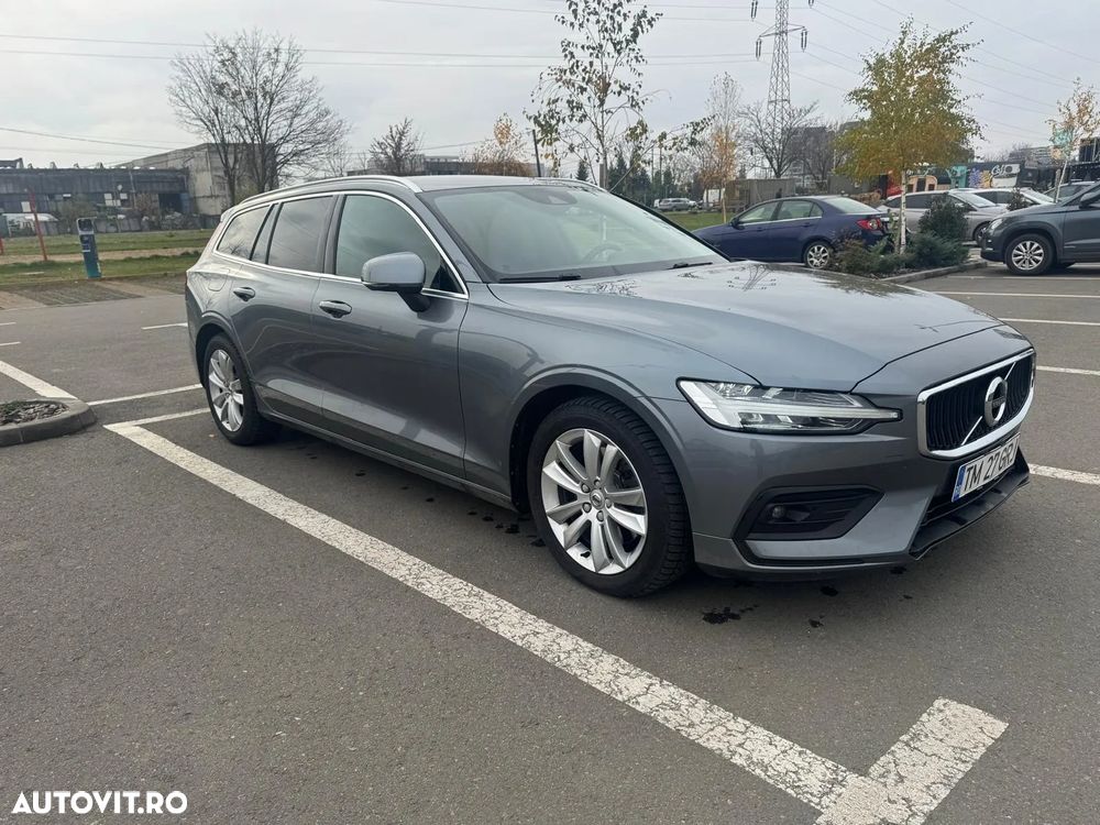 Volvo V60 D4 Momentum - 1