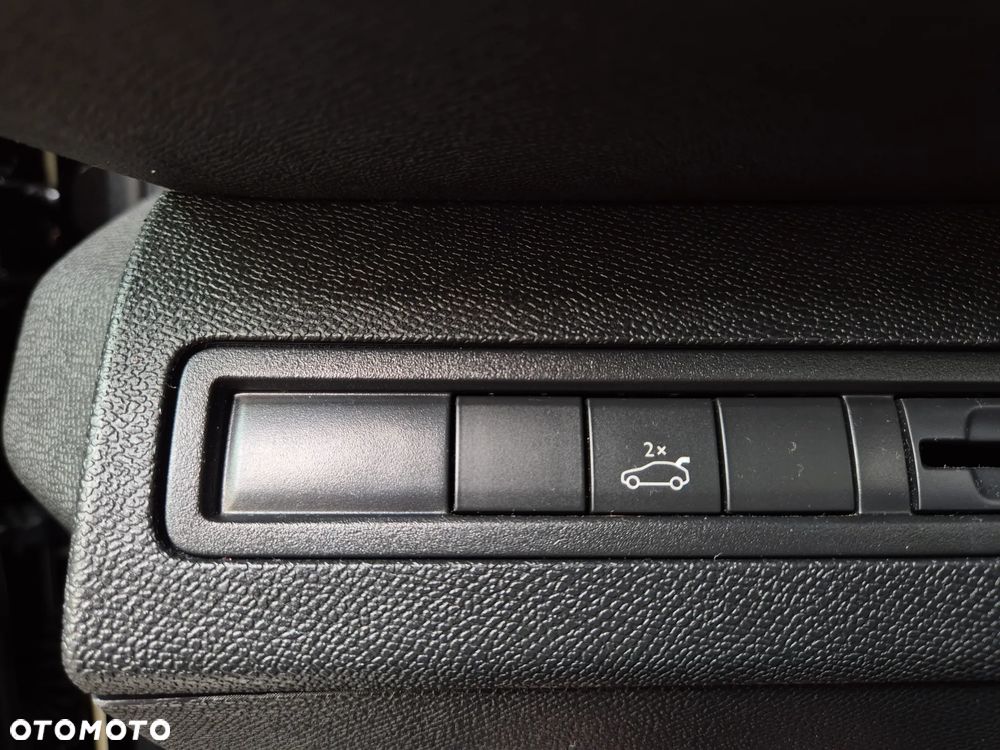 Peugeot 3008 1.2 PureTech GPF Access S&S - 19