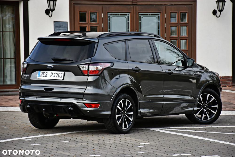 Ford Kuga 2.0 TDCi 4x2 ST-Line - 23