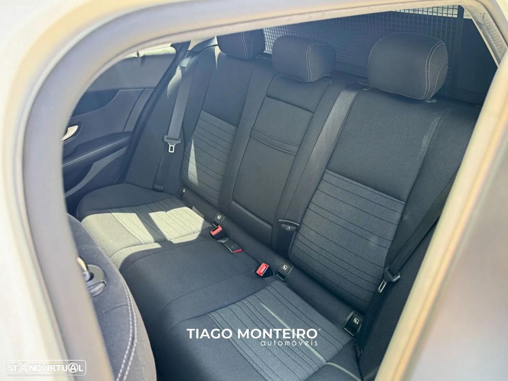 Mercedes-Benz C 180 d Avantgarde Aut. - 48
