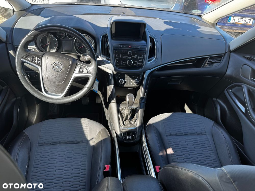 Opel Zafira Tourer 2.0 CDTI Edition - 22