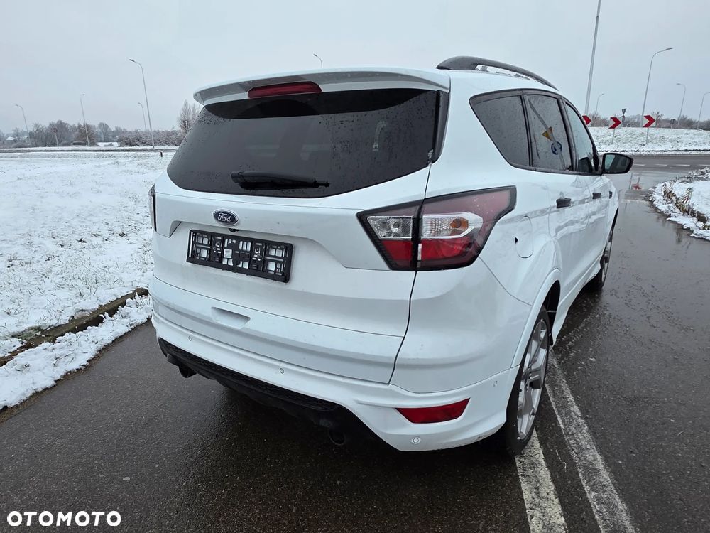 Ford Kuga 2.0 TDCi 4x4 ST-Line - 22