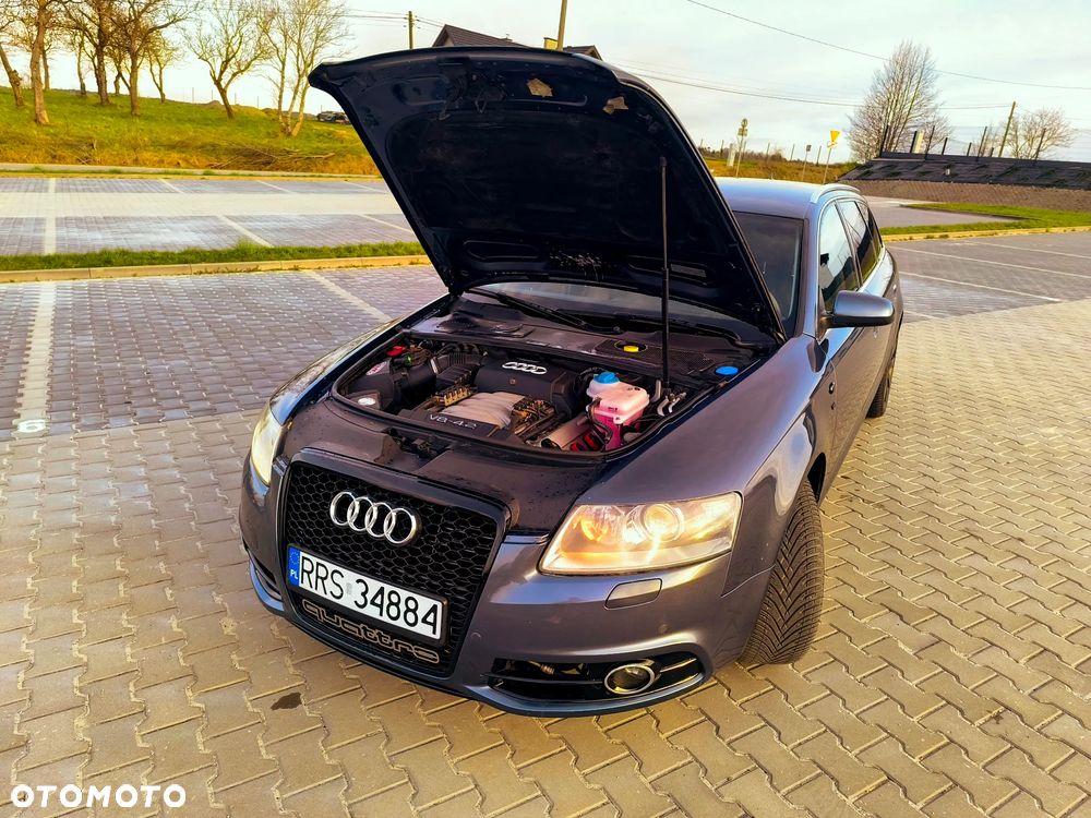 Audi A6 Avant 4.2 quattro tiptronic - 18