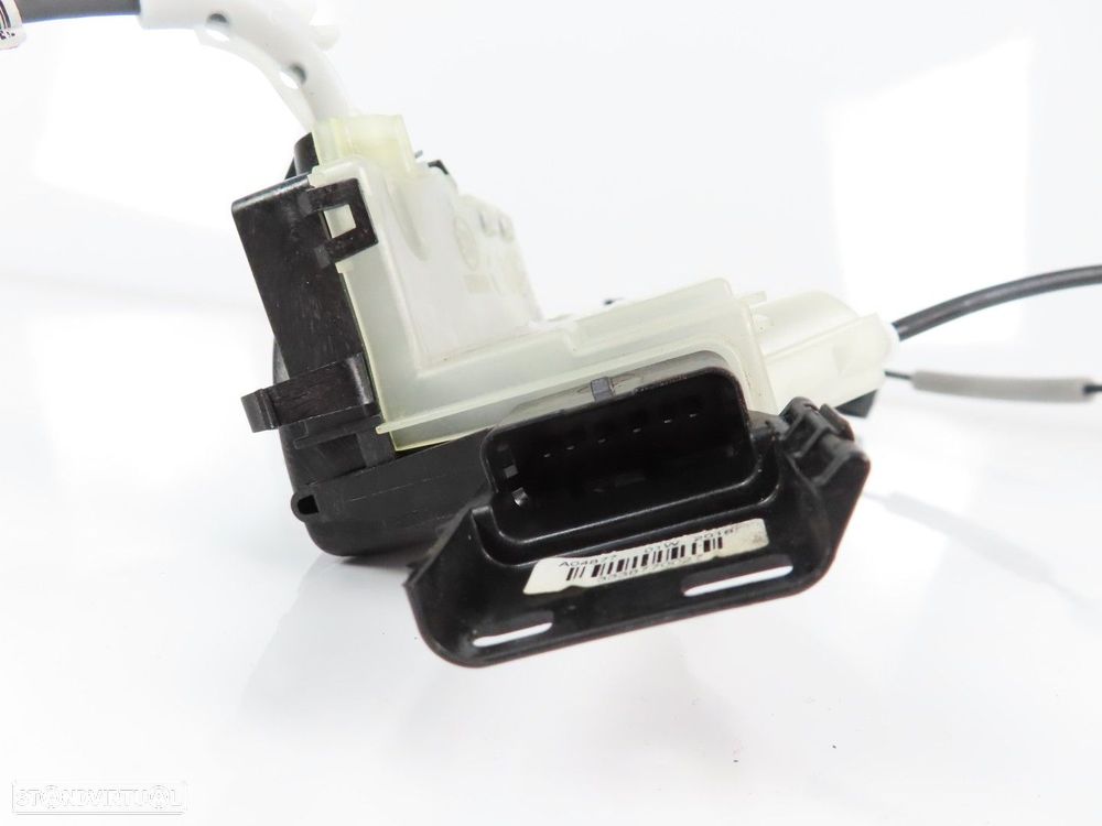 Fecho da porta Direito/Trás Seminovo/ Original PEUGEOT 3008 SUV (M_) 16943629 - 3