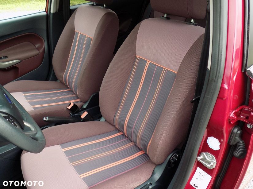 Ford Fiesta 1.4 Champions Edition - 20